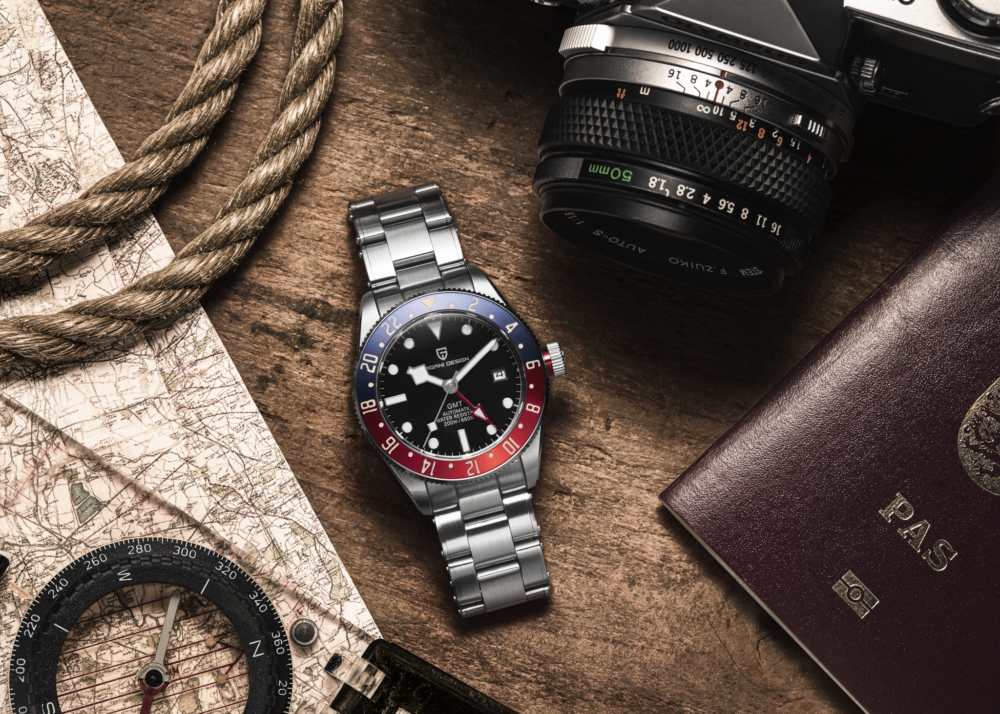 Pagani Black Bay GMT